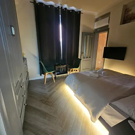 Apartman Myslym Shyri Str *